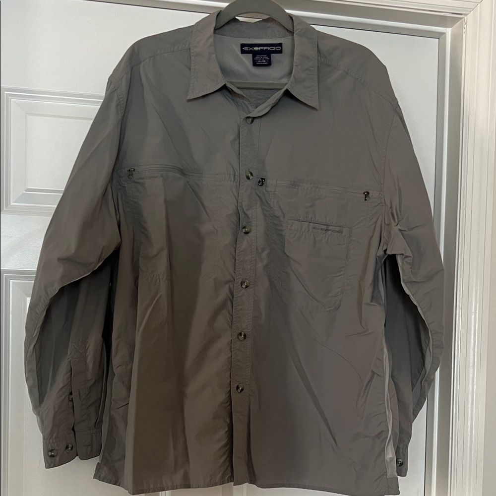 Exofficio Men's Gray Lightweight Button-Up Shirt